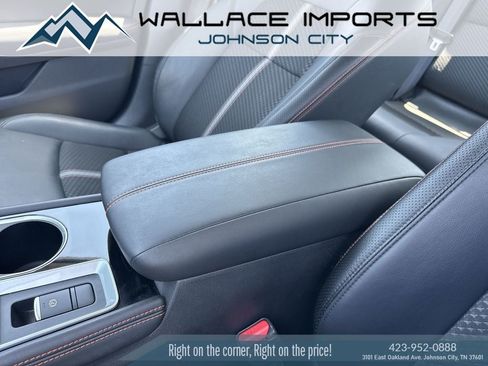 Used 2024 Nissan Altima 2.5 SR AWD/4WD image 19
