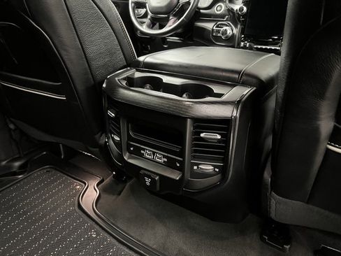Used 2022 RAM 1500 Limited w/ Body-Colour Bumper Group image 59