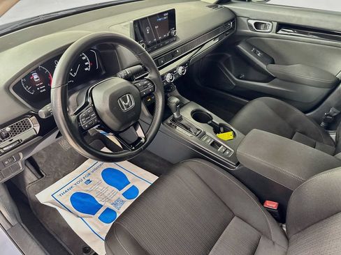 Used 2024 Honda Civic EX image 9