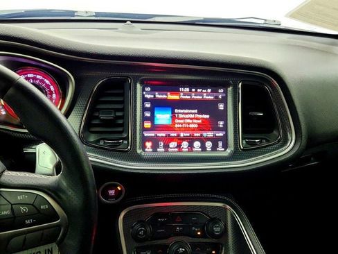 Used 2016 Dodge Challenger SRT Hellcat RWD image 16