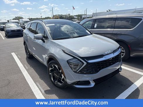 Used 2024 Kia Sportage SX FWD image 1