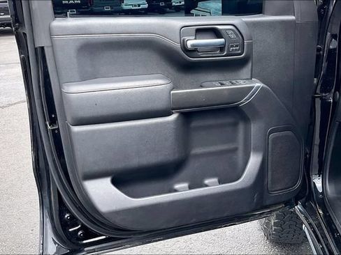 Used 2021 GMC Sierra 1500 AT4 AWD/4WD image 17