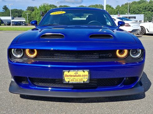Used 2021 Dodge Challenger SRT Hellcat Redeye RWD image 2