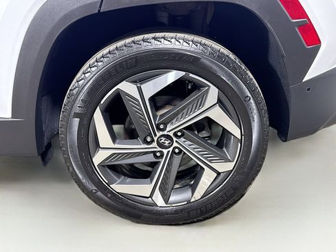 Used 2023 Hyundai Tucson Limited image 32