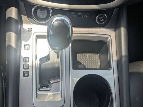 Used 2024 Nissan Murano SV FWD image 20