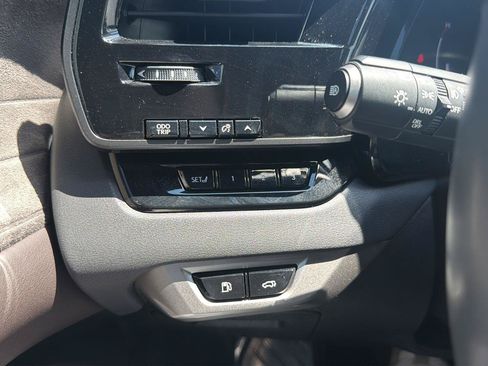 Used 2023 Lexus RX 350 FWD w/ Cold Area Package image 22