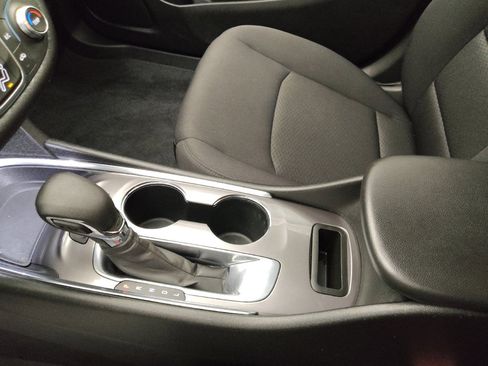 Used 2022 Chevrolet Malibu LS w/ Driver Confidence Package II image 26