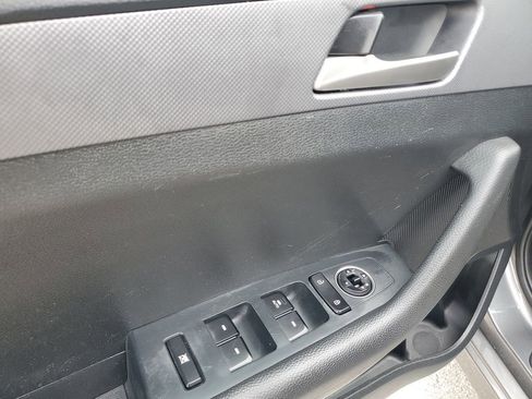 Used 2019 Hyundai Sonata SE image 42