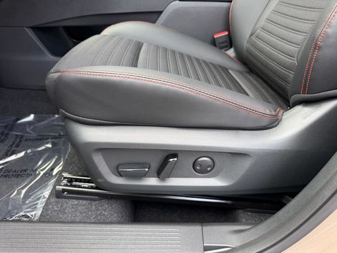 New 2026 Nissan Rogue SV AWD/4WD image 16