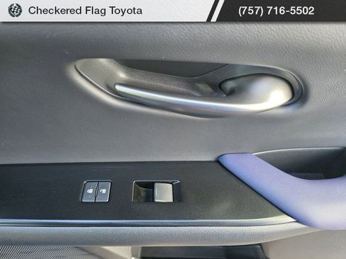 Used 2021 Lexus UX 250h w/ Premium Package image 49