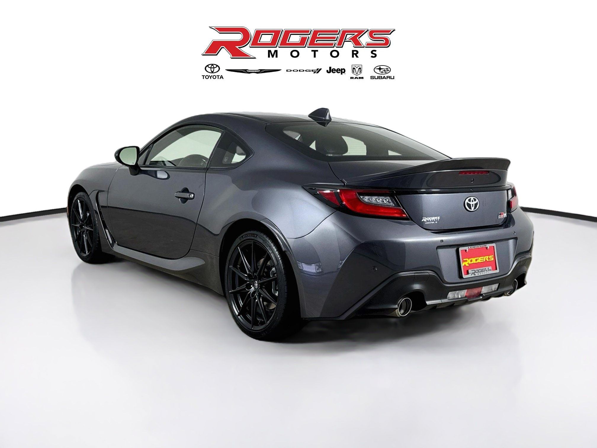 Certified 2024 Toyota GR86 Premium RWD image 11