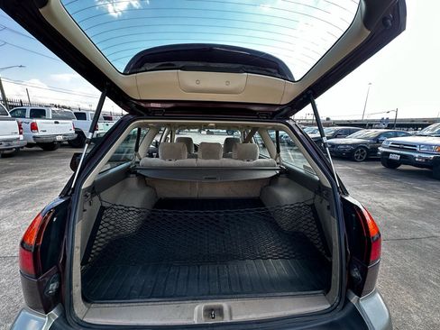 Used 2001 Subaru Outback Wagon image 29