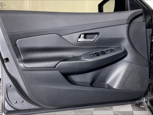 Used 2026 Nissan Sentra S w/ S Cold Weather Package FWD image 19