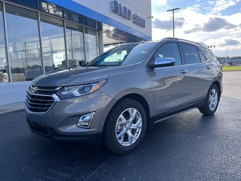Used 2018 Chevrolet Equinox Premier image 1