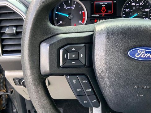 Used 2019 Ford F250 XLT w/ XLT Value Package image 18