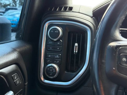 Used 2021 GMC Sierra 3500 SLT w/ SLT Premium Package AWD/4WD image 13
