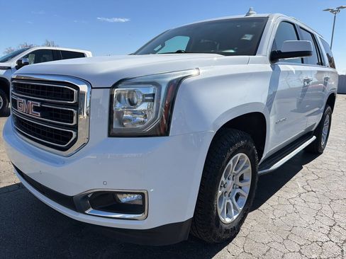 Used 2019 GMC Yukon SLT image 1