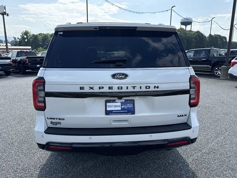 Used 2023 Ford Expedition Max Limited RWD image 6