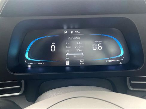 Certified 2025 Hyundai Elantra Sport FWD image 26