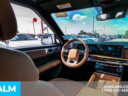 Used 2024 Hyundai Santa Fe Limited image 19