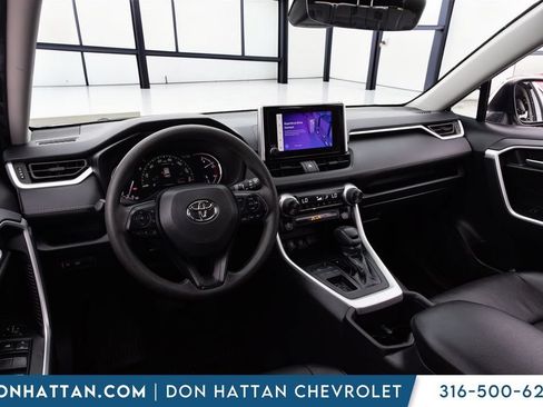 Used 2025 Toyota RAV4 XLE FWD image 13