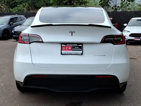 Used 2021 Tesla Model Y Long Range AWD/4WD image 6