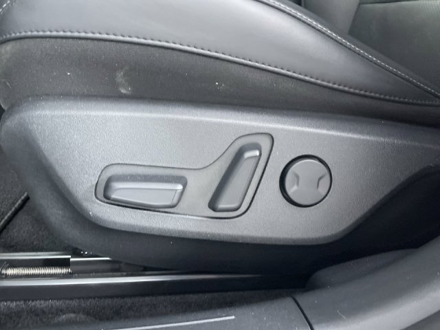 Used 2024 Kia EV6 Wind AWD/4WD image 35
