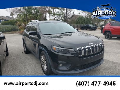 Used 2019 Jeep Cherokee Latitude w/ Popular Appearance Group