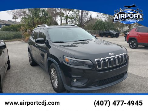 Used 2019 Jeep Cherokee Latitude w/ Popular Appearance Group image 1