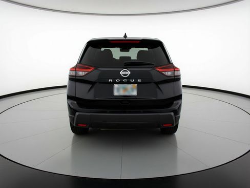Used 2025 Nissan Rogue SV FWD image 7