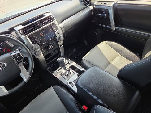 Used 2022 Toyota 4Runner SR5 Premium AWD/4WD image 12