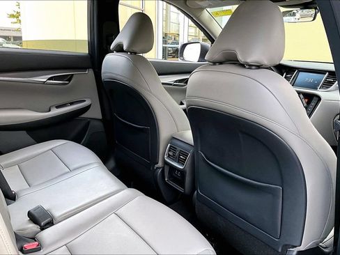 Certified 2023 INFINITI QX50 Luxe FWD image 29