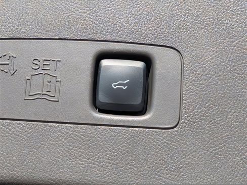 Used 2020 Lincoln Corsair Reserve w/ Equipment Group 202A image 26