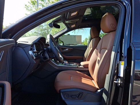 New 2026 Audi Q7 3.0T Premium image 11