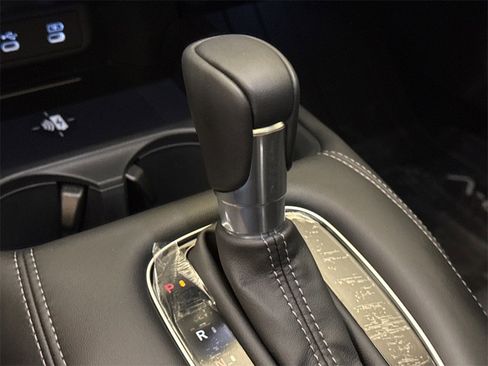 New 2026 Honda HR-V EX-L image 30