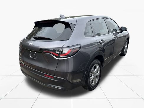 Used 2025 Honda HR-V LX image 7