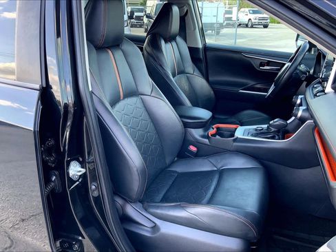 Used 2021 Toyota RAV4 Adventure AWD/4WD image 9