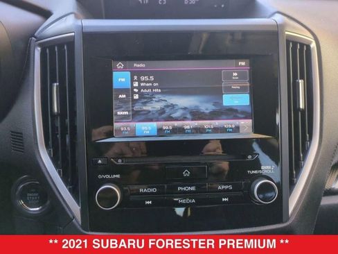 Used 2021 Subaru Forester Premium image 24