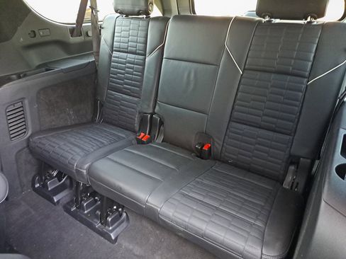 Certified 2026 Cadillac Escalade ESV Platinum Sport w/ LPO, ONYX Package image 13