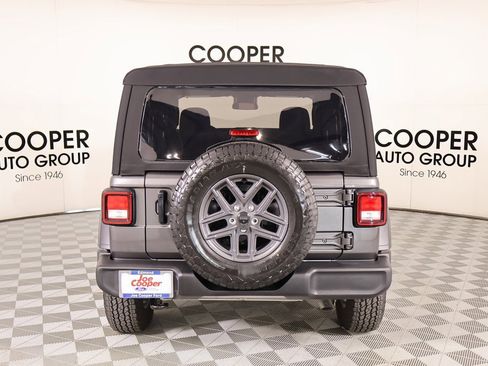 Used 2024 Jeep Wrangler Sport S image 20