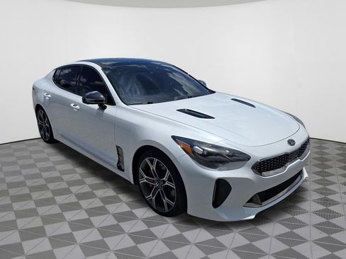 Used 2019 Kia Stinger GT2 RWD image 4