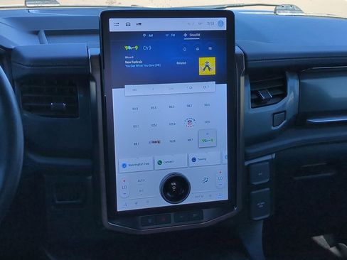 Certified 2022 Ford F150 Lightning Lariat image 28