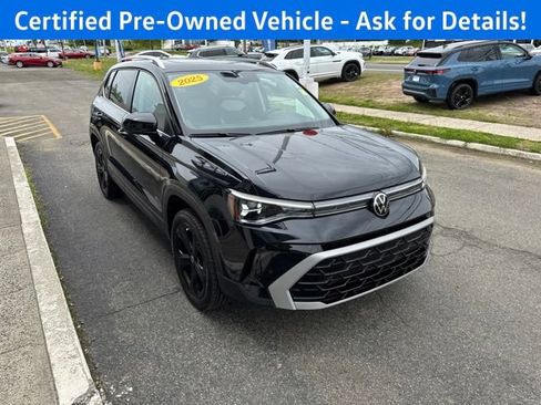 Certified 2025 Volkswagen Taos SEL w/ Black Wheel Plus Package AWD/4WD image 2