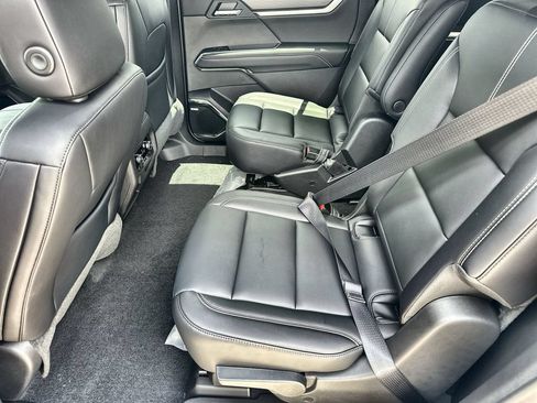 New 2026 GMC Acadia Elevation w/ Elevation Premium Package FWD image 16