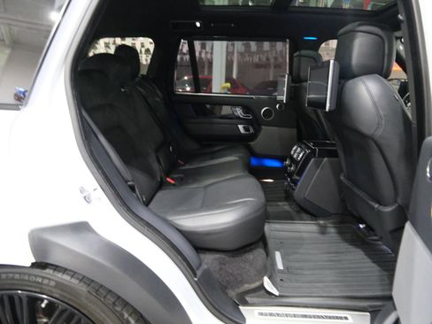 Used 2018 Land Rover Range Rover Long Wheelbase Supercharged image 29