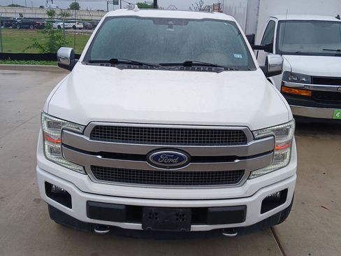 Used 2020 Ford F150 Platinum w/ Equipment Group 701A Luxury image 4