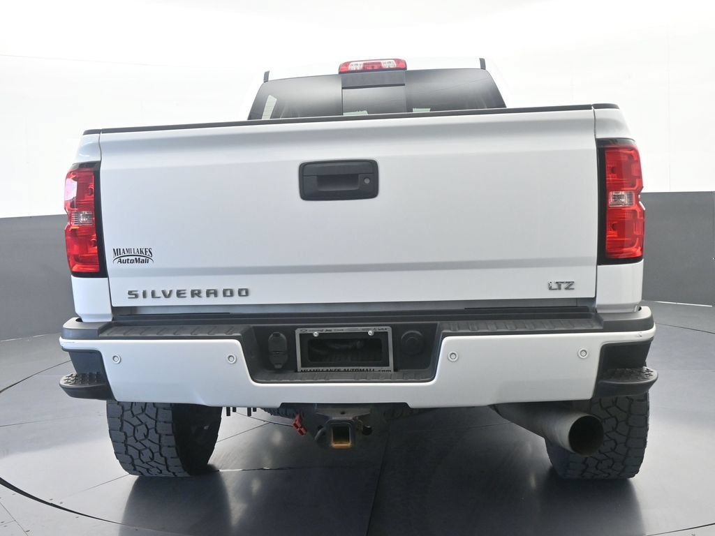 Used 2018 Chevrolet Silverado 2500 LTZ w/ Duramax Plus Package AWD/4WD image 5