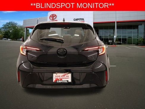 Used 2024 Toyota Corolla SE image 6