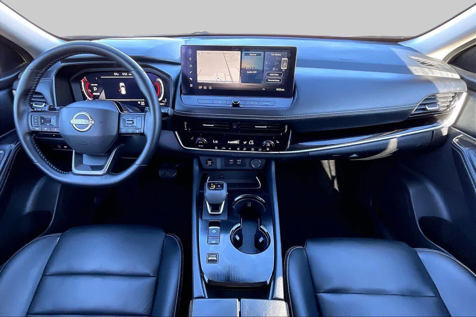 Used 2026 Nissan Rogue SL FWD image 14
