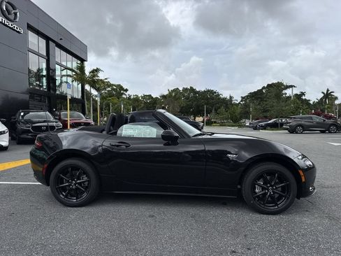 New 2026 MAZDA MX-5 Miata Sport w/ Interior Package RWD image 23